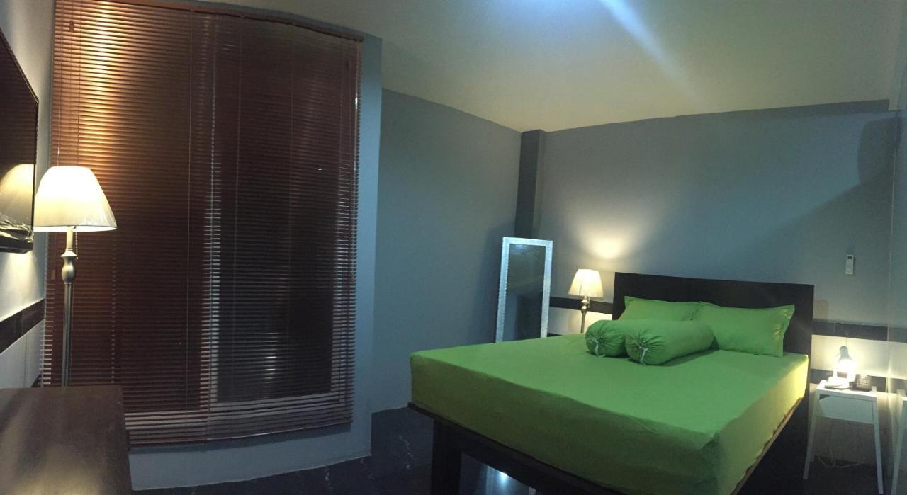 Vysha Residence Jakarta Bagian luar foto
